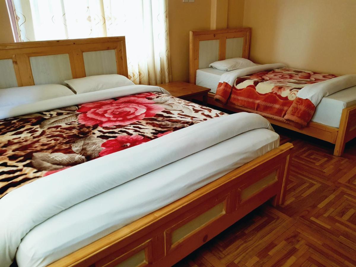 Hotel Diplomat 포카라 외부 사진